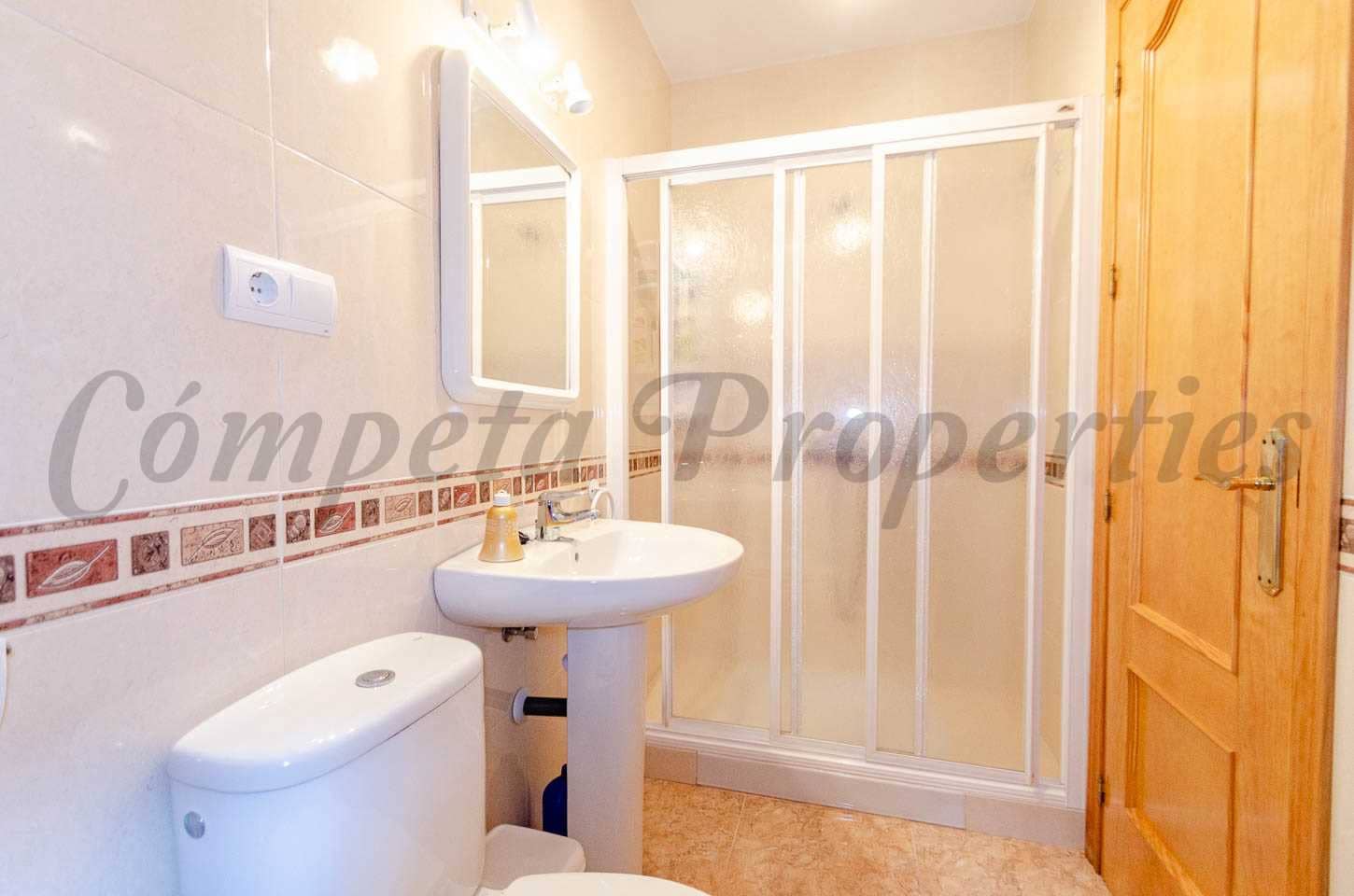 5 sypialnia Dom na sprzedaż w Competa - 155 000 € (Ref: 8541062)