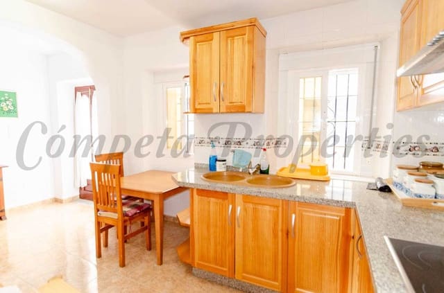 5 sypialnia Dom na sprzedaż w Cómpeta - 155 000 € (Ref: 8541062)