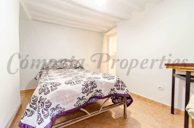 5 sypialnia Dom na sprzedaż w Cómpeta - 155 000 € (Ref: 8541062)