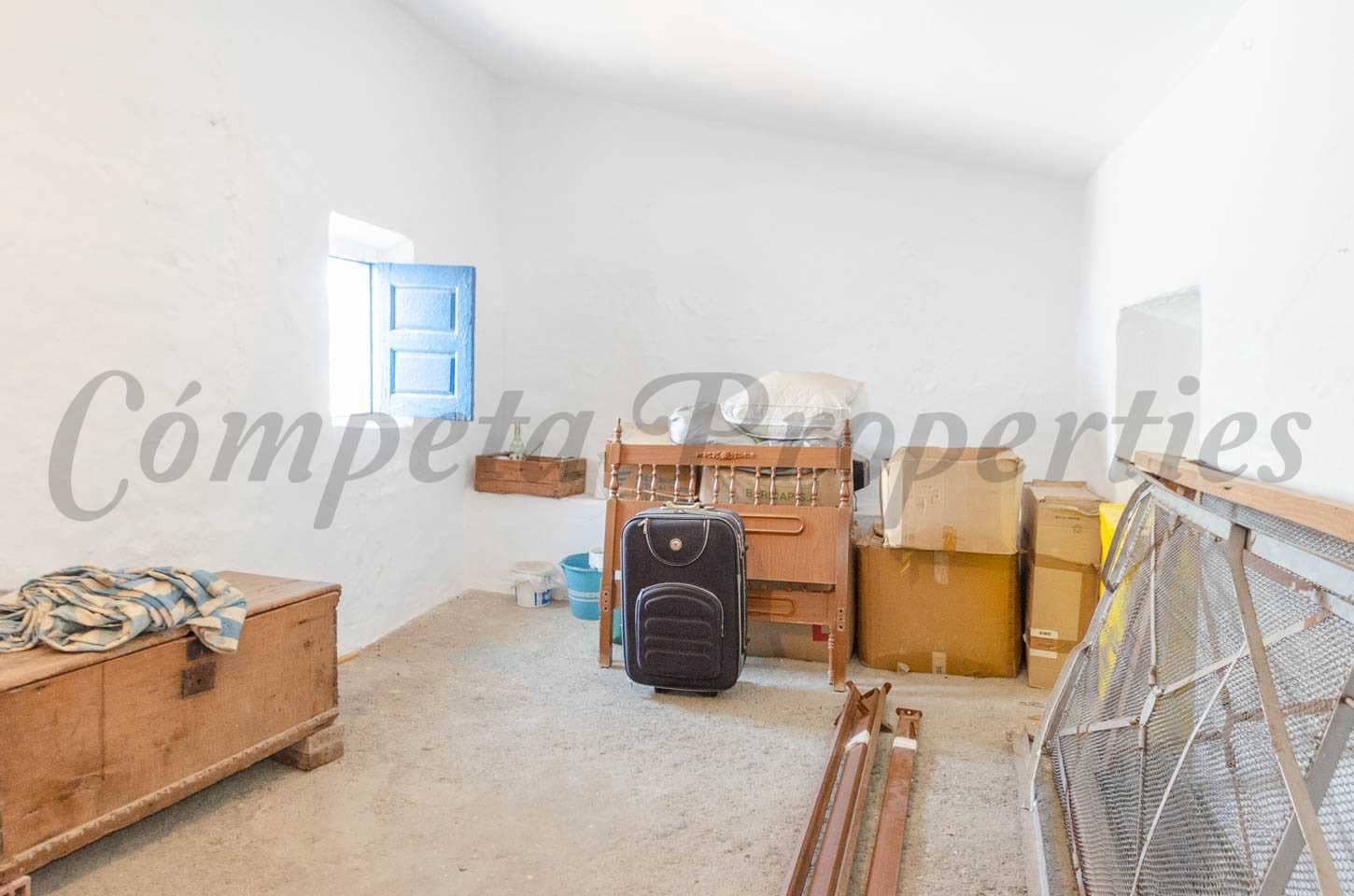 4 soveværelse Byhus til salg i Corumbela - € 83.000 (Ref: 8541143)