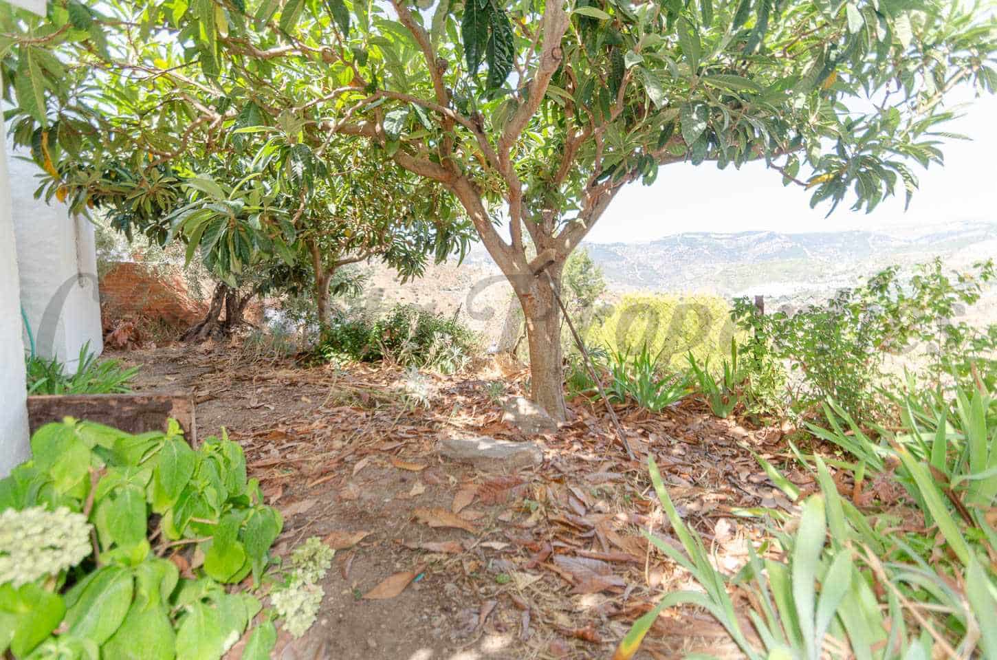 4 soveværelse Byhus til salg i Corumbela - € 83.000 (Ref: 8541143)