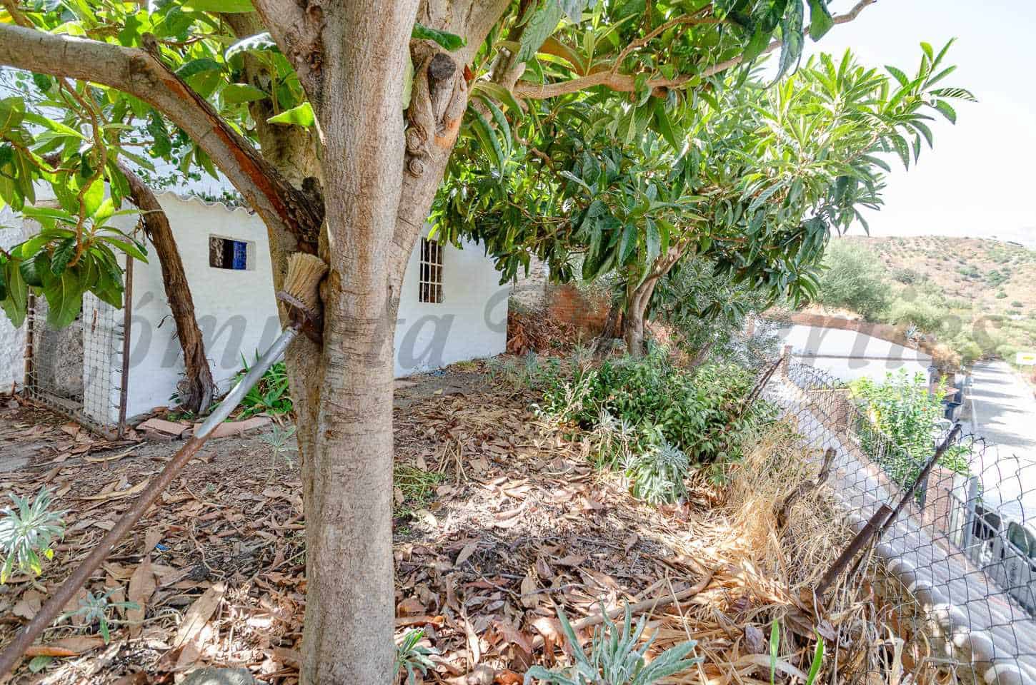 4 soveværelse Byhus til salg i Corumbela - € 83.000 (Ref: 8541143)