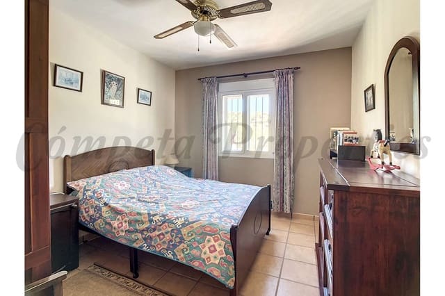 4 sovrum Finca/Hus på landet till salu i Sedella med pool garage - 425 000 € (Ref: 8541390)