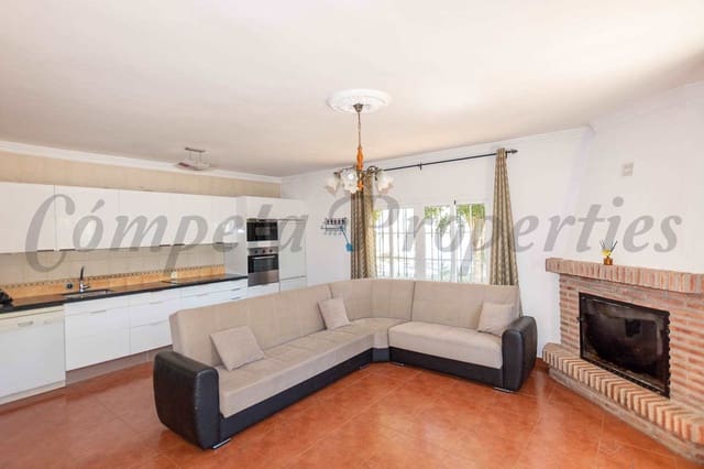 1 makuuhuone Maalaistalo myytävänä paikassa Nerja mukana uima-altaan - 850 000 € (Ref: 8543450)