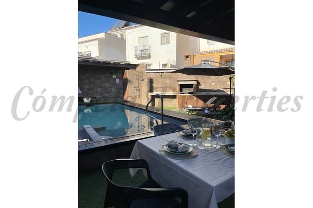 5 slaapkamer Huis te koop in Nerja met zwembad - € 750.000 (Ref: 8546070)