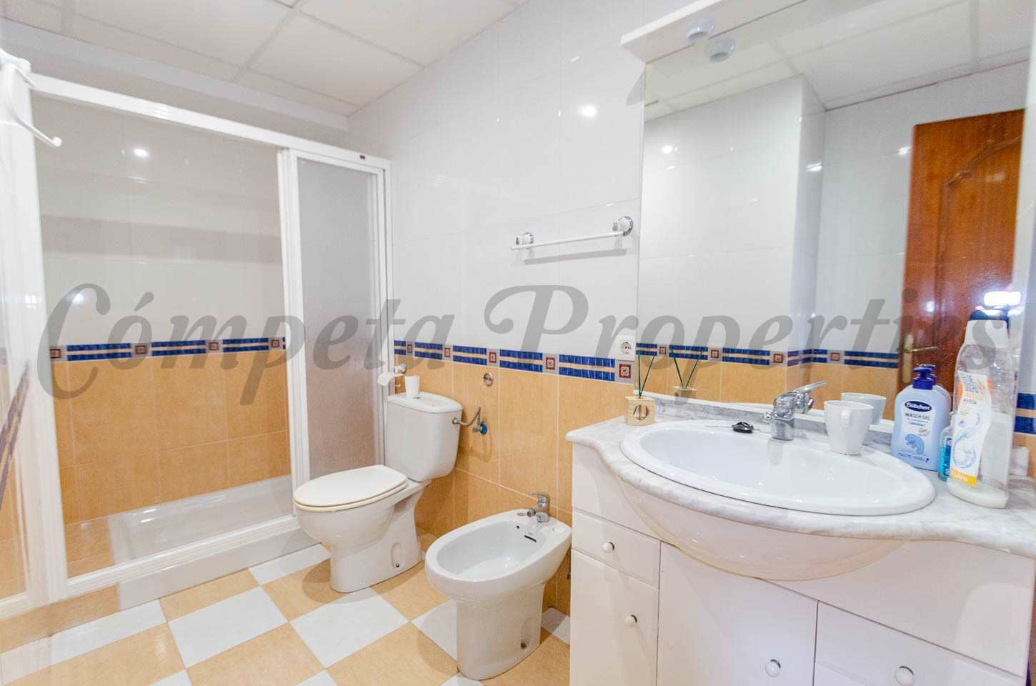 5 soverom Hus til salgs i Canillas de Albaida - € 169 000 (Ref: 8547910)