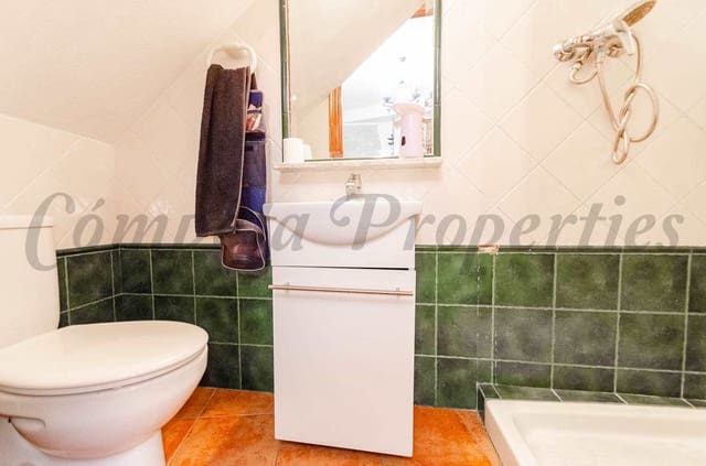 5 slaapkamer Huis te koop in Canillas de Albaida - € 169.000 (Ref: 8547910)