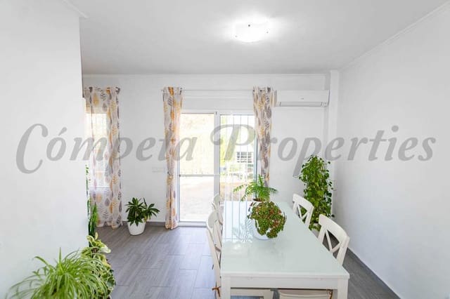 2 sovrum Lägenhet till salu i Torrox-Costa, Torrox med pool - 245 000 € (Ref: 8560169)