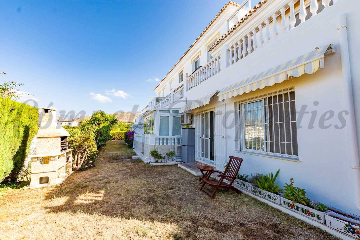 2 slaapkamer Appartement te koop in Torrox-Costa met zwembad - € 245.000 (Ref: 8560169)