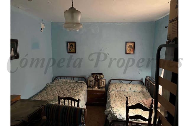 5 sypialnia Dom na sprzedaż w Arenas - 95 000 € (Ref: 8583518)