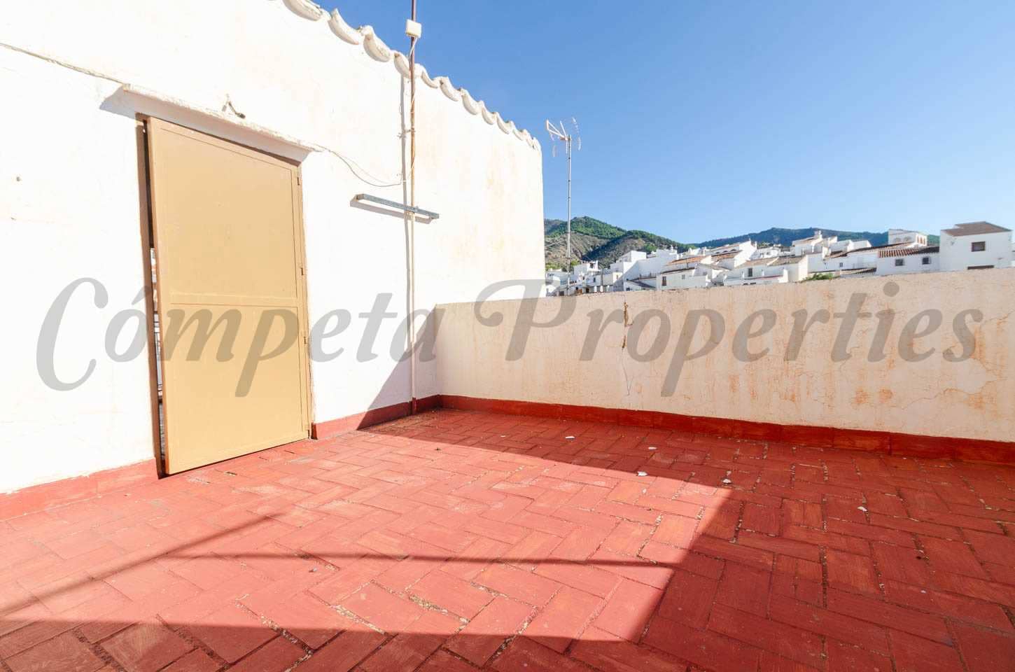 3 slaapkamer Huis te koop in Sedella - € 73.000 (Ref: 8604071)