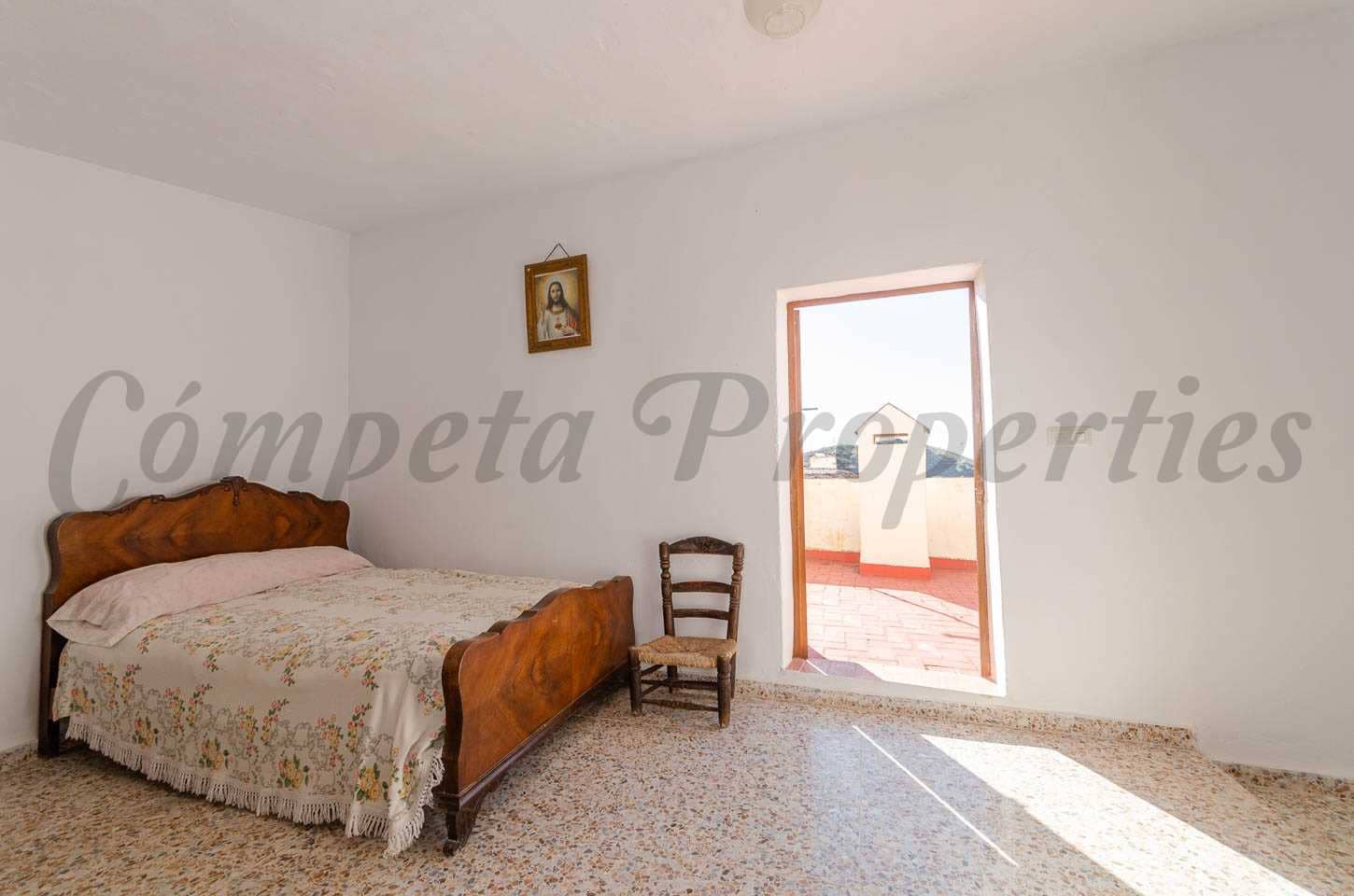 3 slaapkamer Huis te koop in Sedella - € 73.000 (Ref: 8604071)