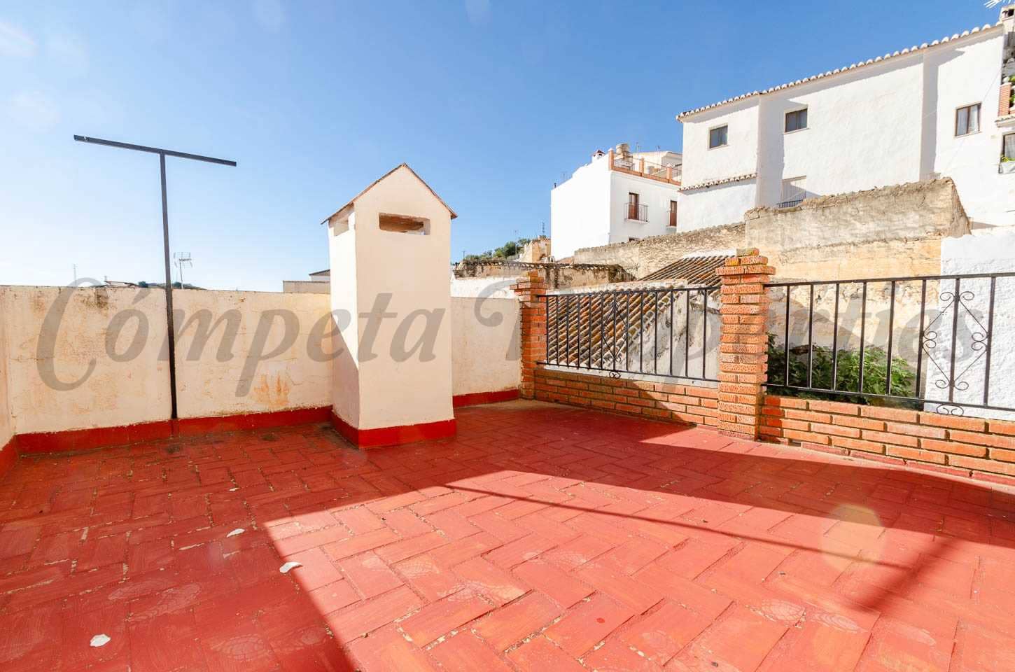 3 slaapkamer Huis te koop in Sedella - € 73.000 (Ref: 8604071)