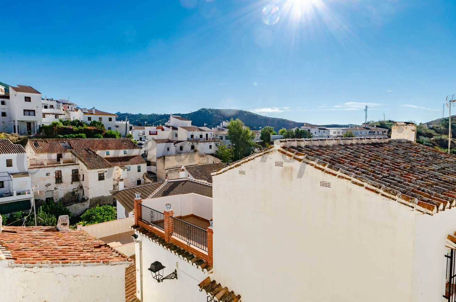 3 slaapkamer Huis te koop in Sedella - € 73.000 (Ref: 8604071)