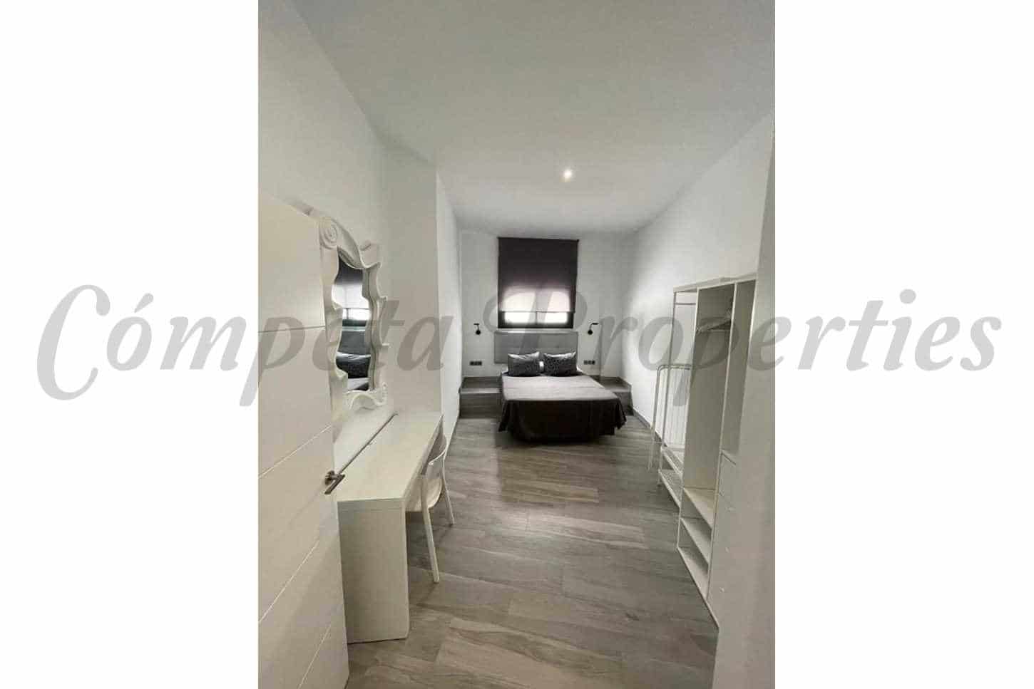 1 soverom Leilighet til leie i Nerja med svømmebasseng - € 1 800 (Ref: 8625576)