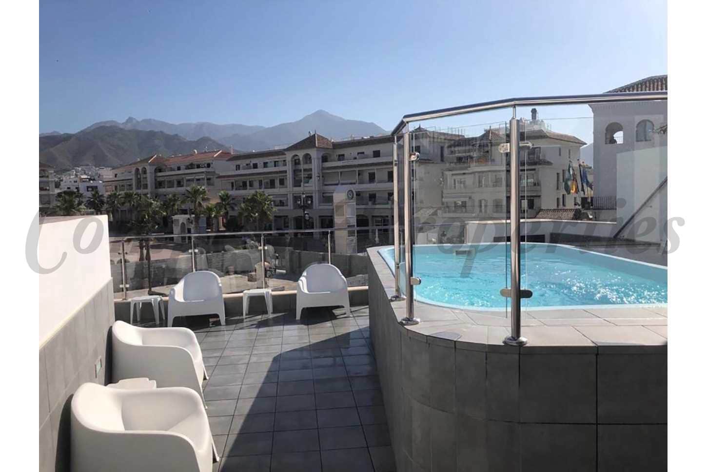 1 soverom Leilighet til leie i Nerja med svømmebasseng - € 1 800 (Ref: 8625576)