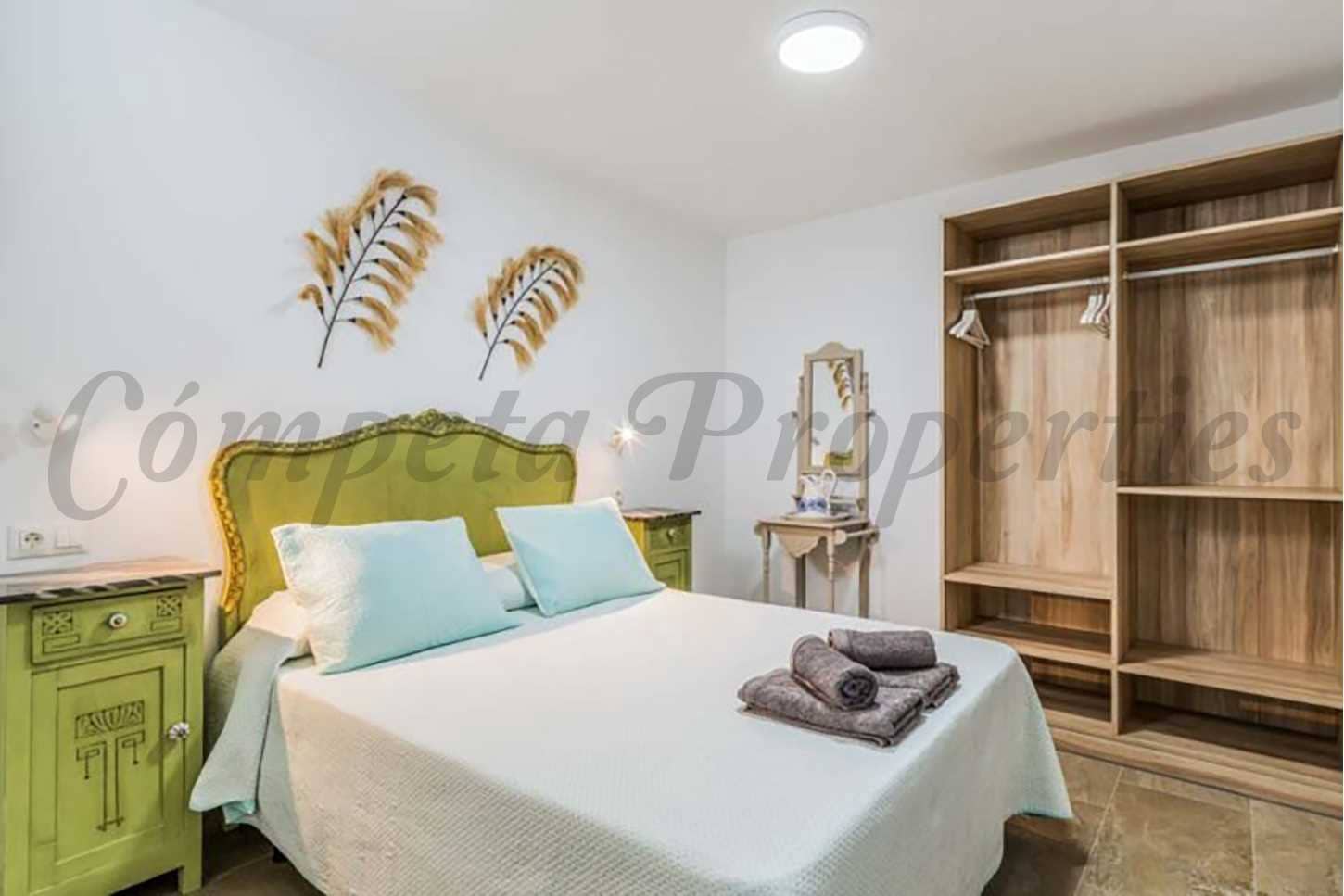 3 soveværelse Villa til leje i Nerja med swimmingpool - € 1.875 (Ref: 8640360)