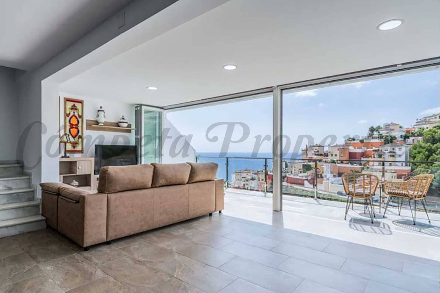3 soveværelse Villa til leje i Nerja med swimmingpool - € 1.875 (Ref: 8640360)