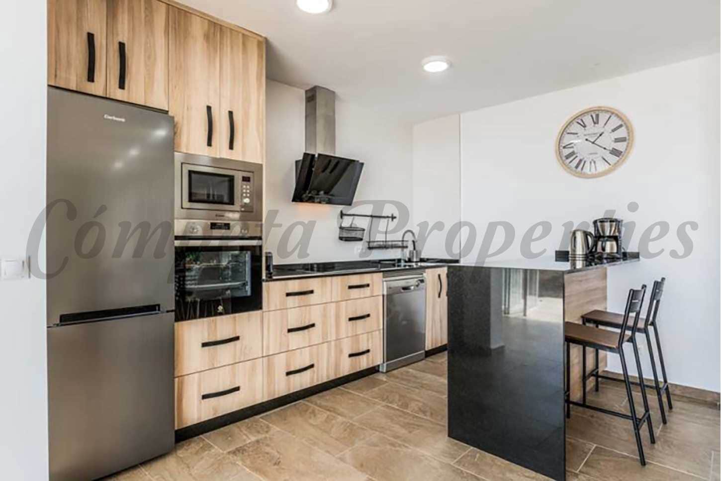 3 soveværelse Villa til leje i Nerja med swimmingpool - € 1.875 (Ref: 8640360)