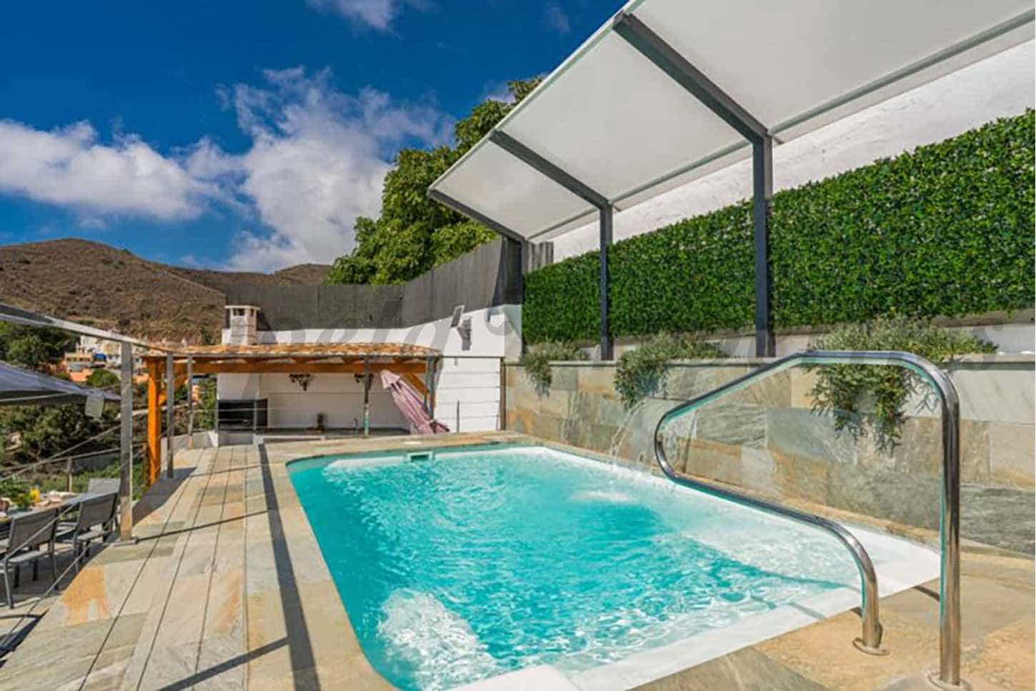 3 soveværelse Villa til leje i Nerja med swimmingpool - € 1.875 (Ref: 8640360)
