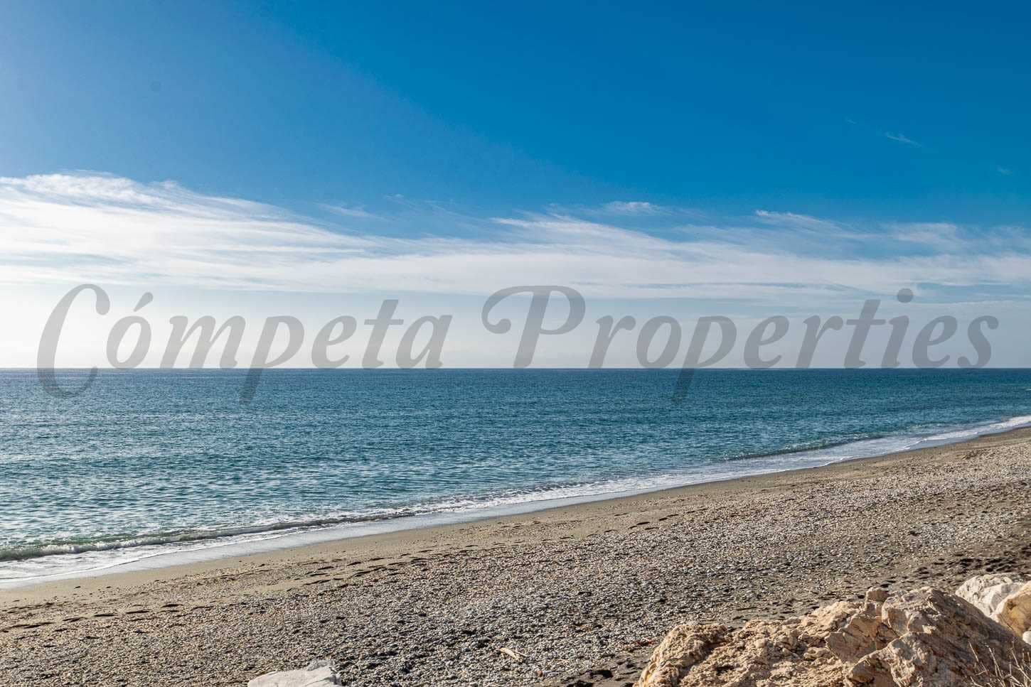 3 chambre Appartement à vendre à Torrox-Costa avec piscine garage - 285 000 € (Ref: 8653836)