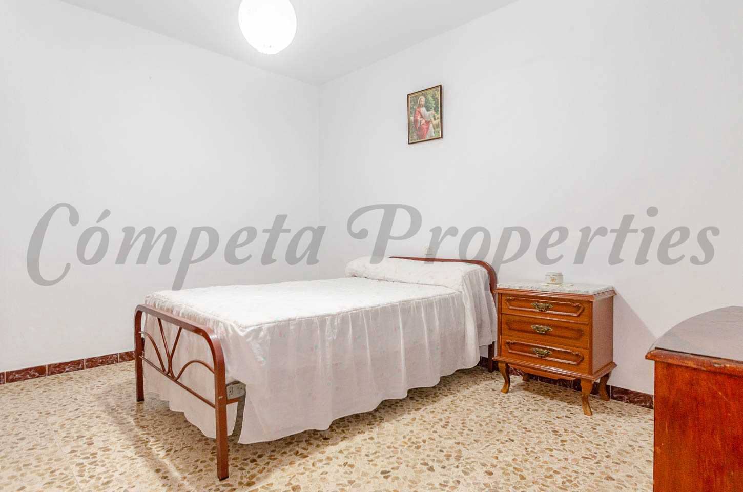 3 soveværelse Byhus til salg i Canillas de Albaida - € 159.000 (Ref: 8657952)