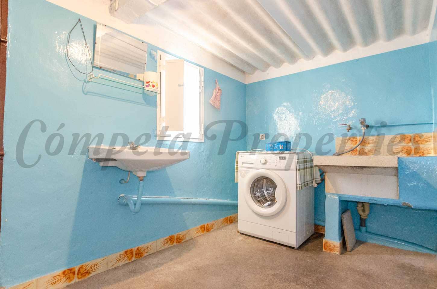 3 soveværelse Byhus til salg i Canillas de Albaida - € 159.000 (Ref: 8657952)