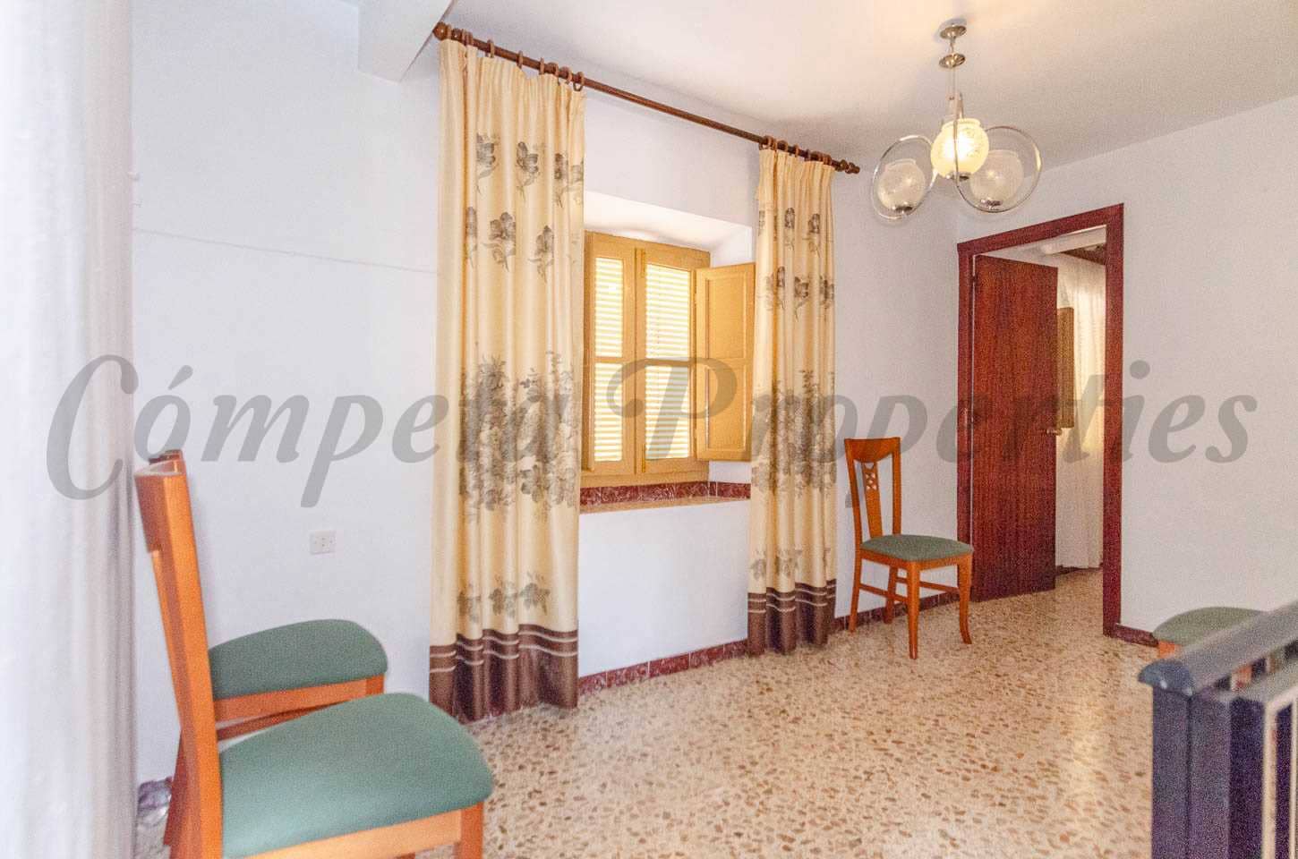 3 soveværelse Byhus til salg i Canillas de Albaida - € 159.000 (Ref: 8657952)