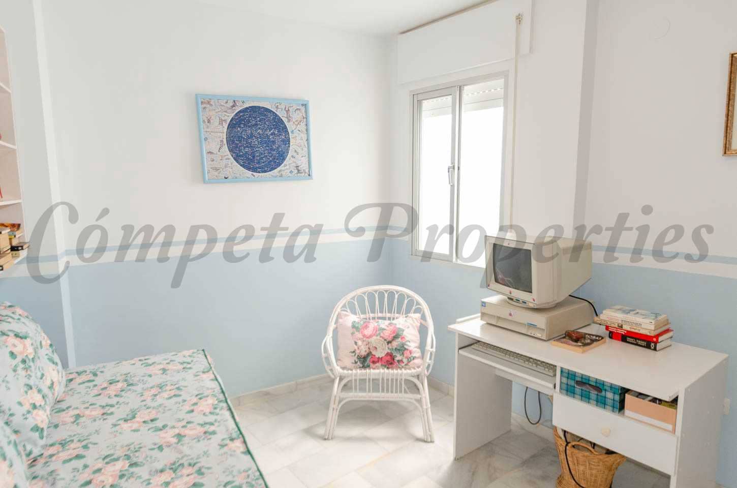 4 soveværelse Byhus til salg i Competa - € 299.000 (Ref: 8668796)