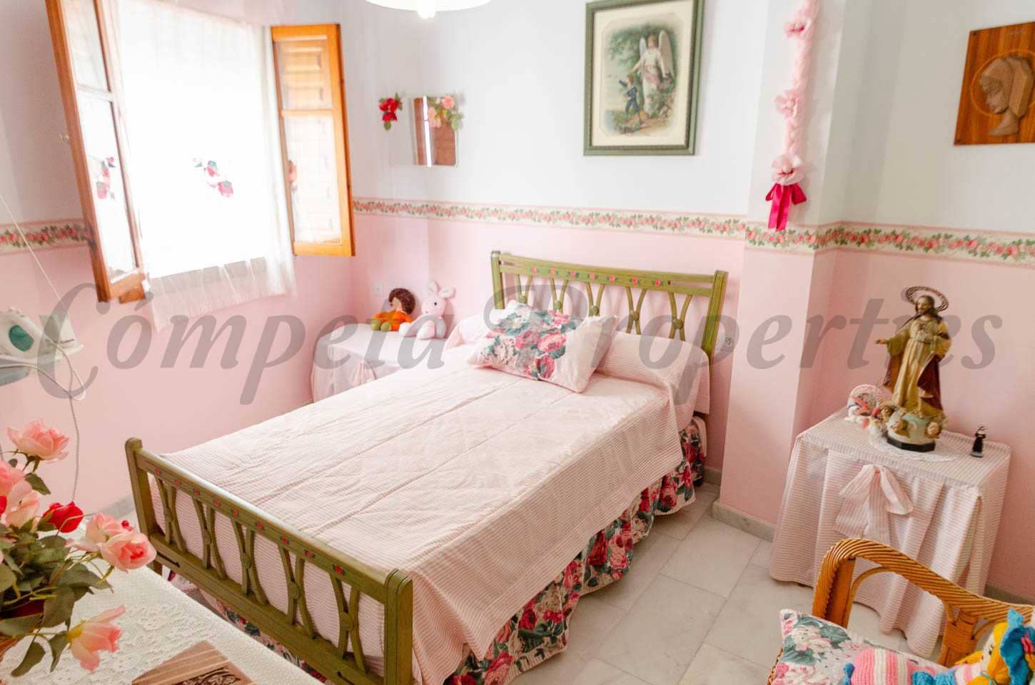 4 soveværelse Byhus til salg i Competa - € 299.000 (Ref: 8668796)