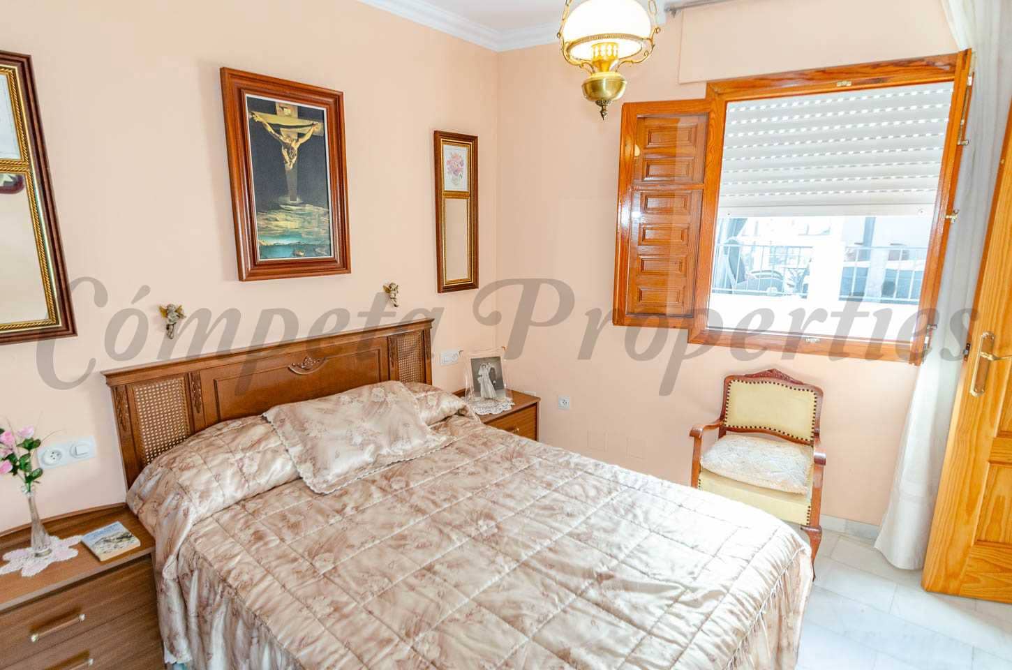 4 soveværelse Byhus til salg i Competa - € 299.000 (Ref: 8668796)