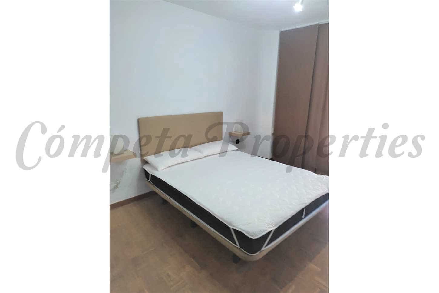 2 soveværelse Lejlighed til salg i Malaga by med garage - € 450.000 (Ref: 8669170)