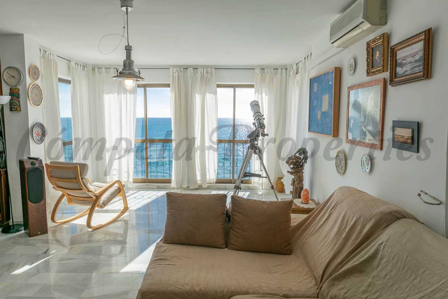 3 soveværelse Lejlighed til salg i Torrox-Costa med swimmingpool garage - € 880.000 (Ref: 8687853)