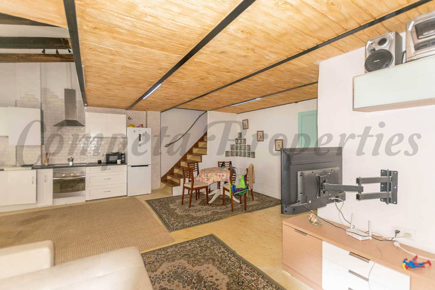 4 bedroom Townhouse for sale in Competa - € 160,000 (Ref: 8690341)