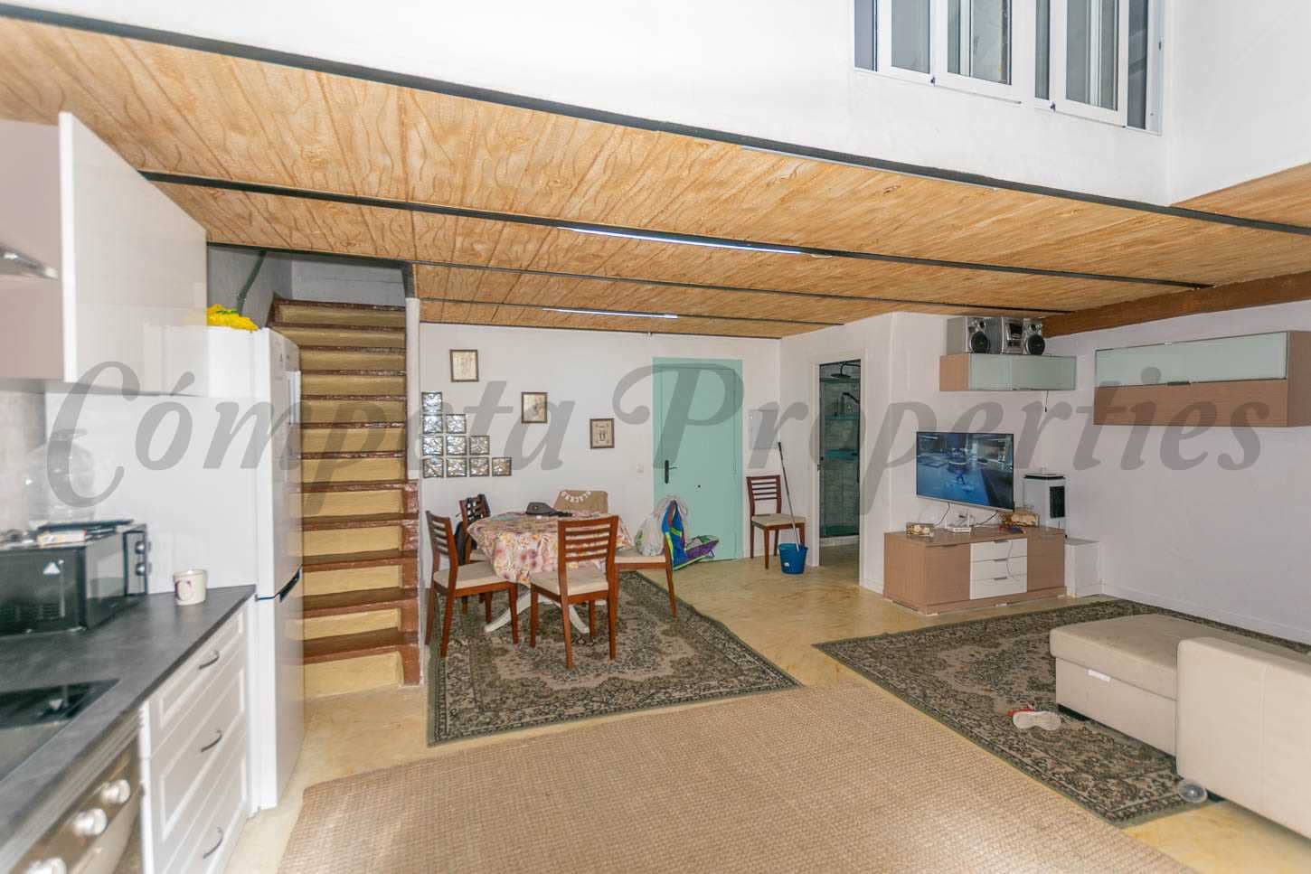 4 bedroom Townhouse for sale in Competa - € 160,000 (Ref: 8690341)