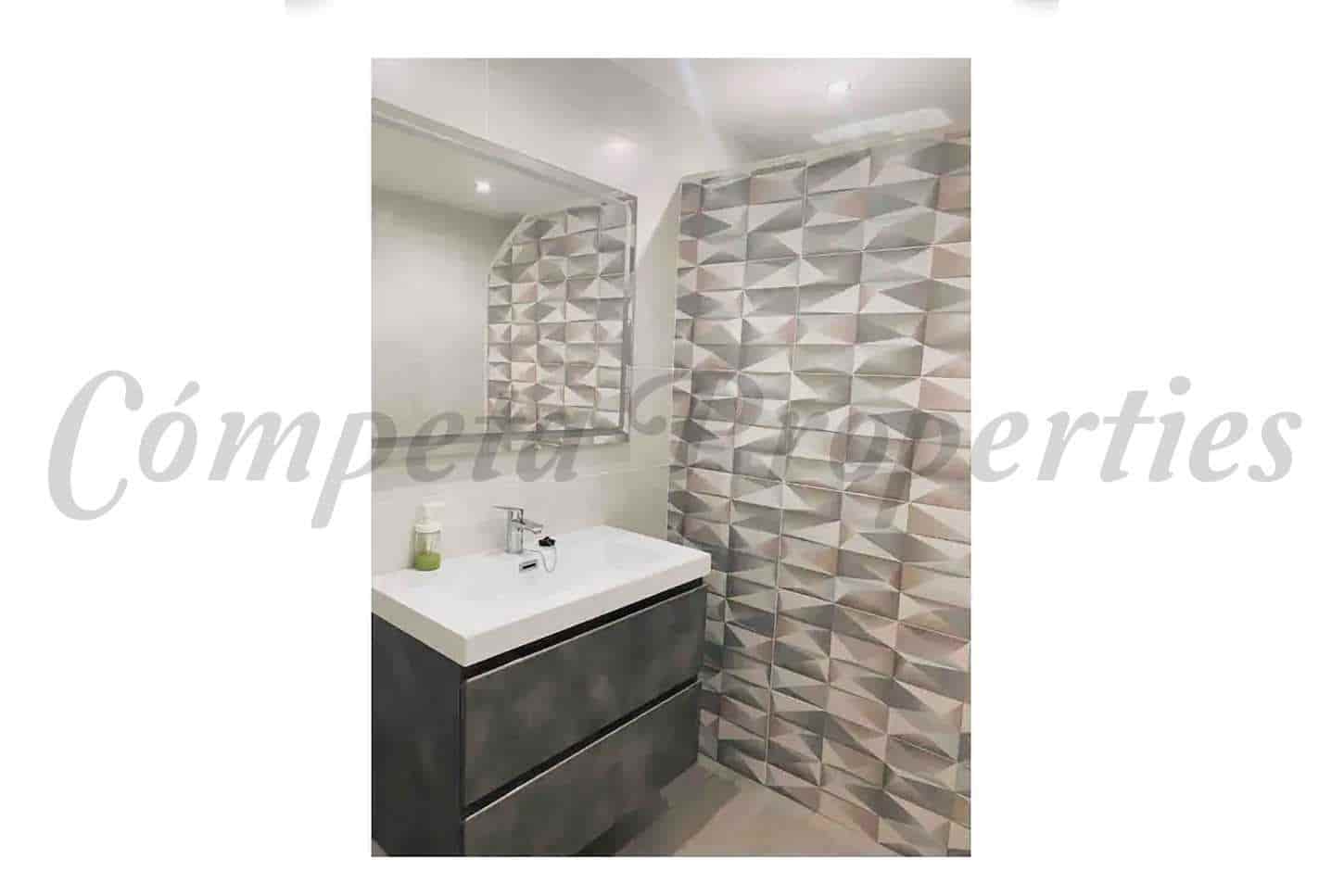 2 slaapkamer Appartement te huur in Nerja met zwembad garage - € 1.250 (Ref: 8697259)