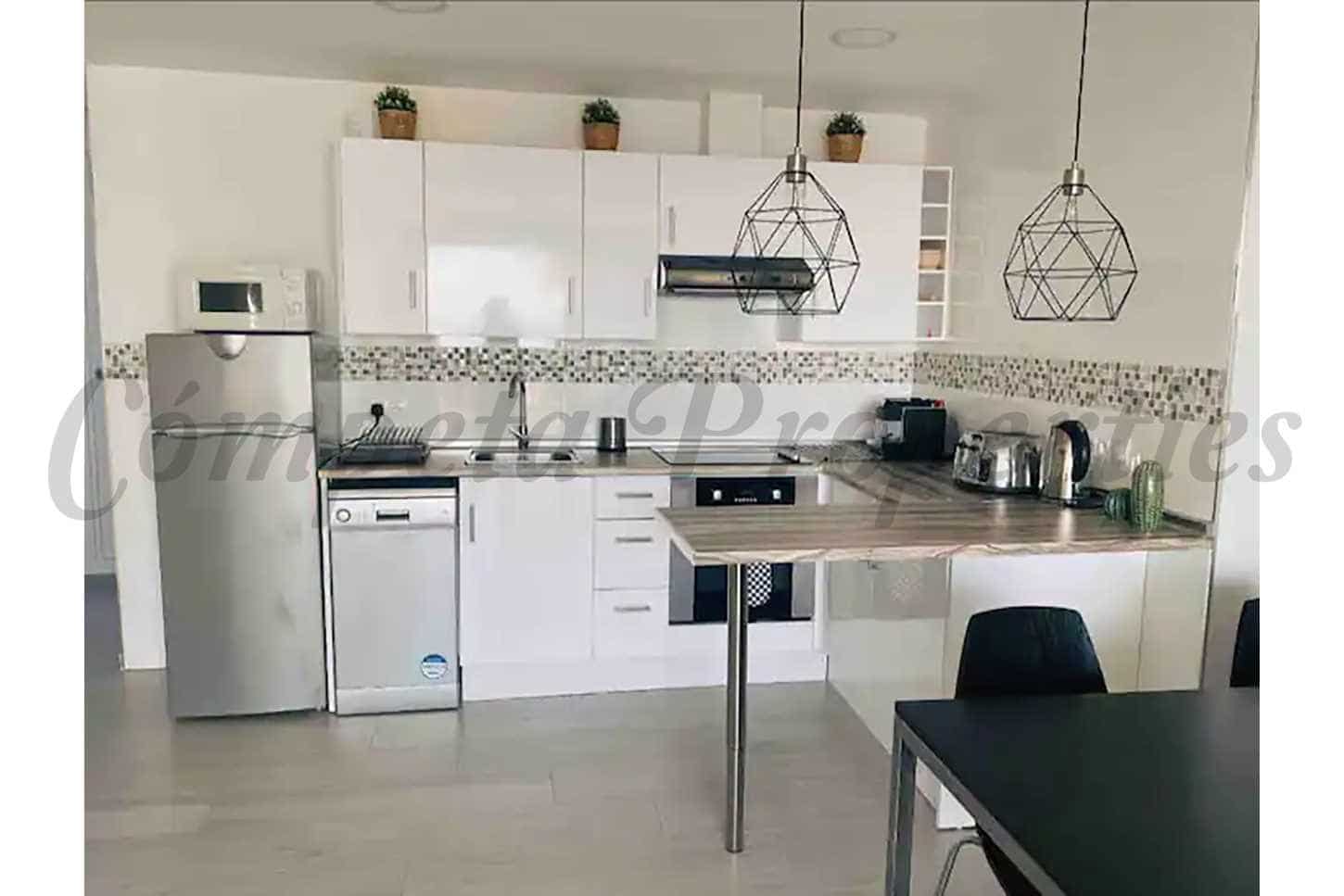 2 slaapkamer Appartement te huur in Nerja met zwembad garage - € 1.250 (Ref: 8697259)