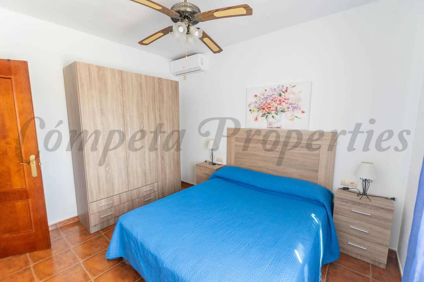 3 Zimmer Villa zu vermieten in Canillas de Albaida mit Pool - 1.700 € (Ref: 8718190)