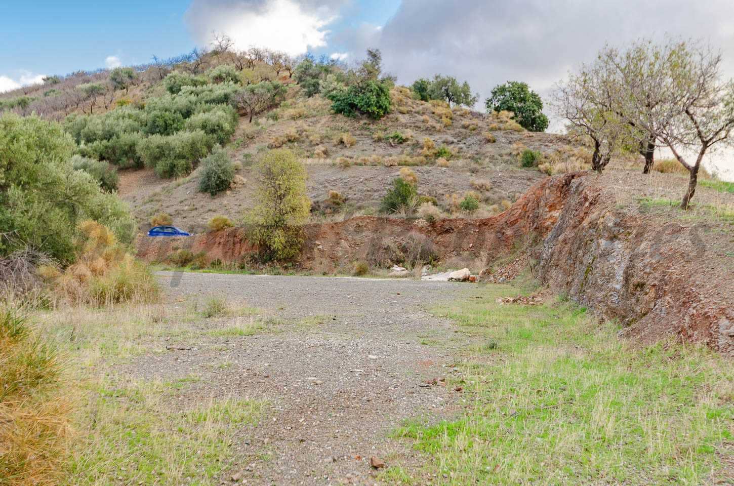 Grunde uden byggetilladelser til salg i Salares - € 30.000 (Ref: 8728713)