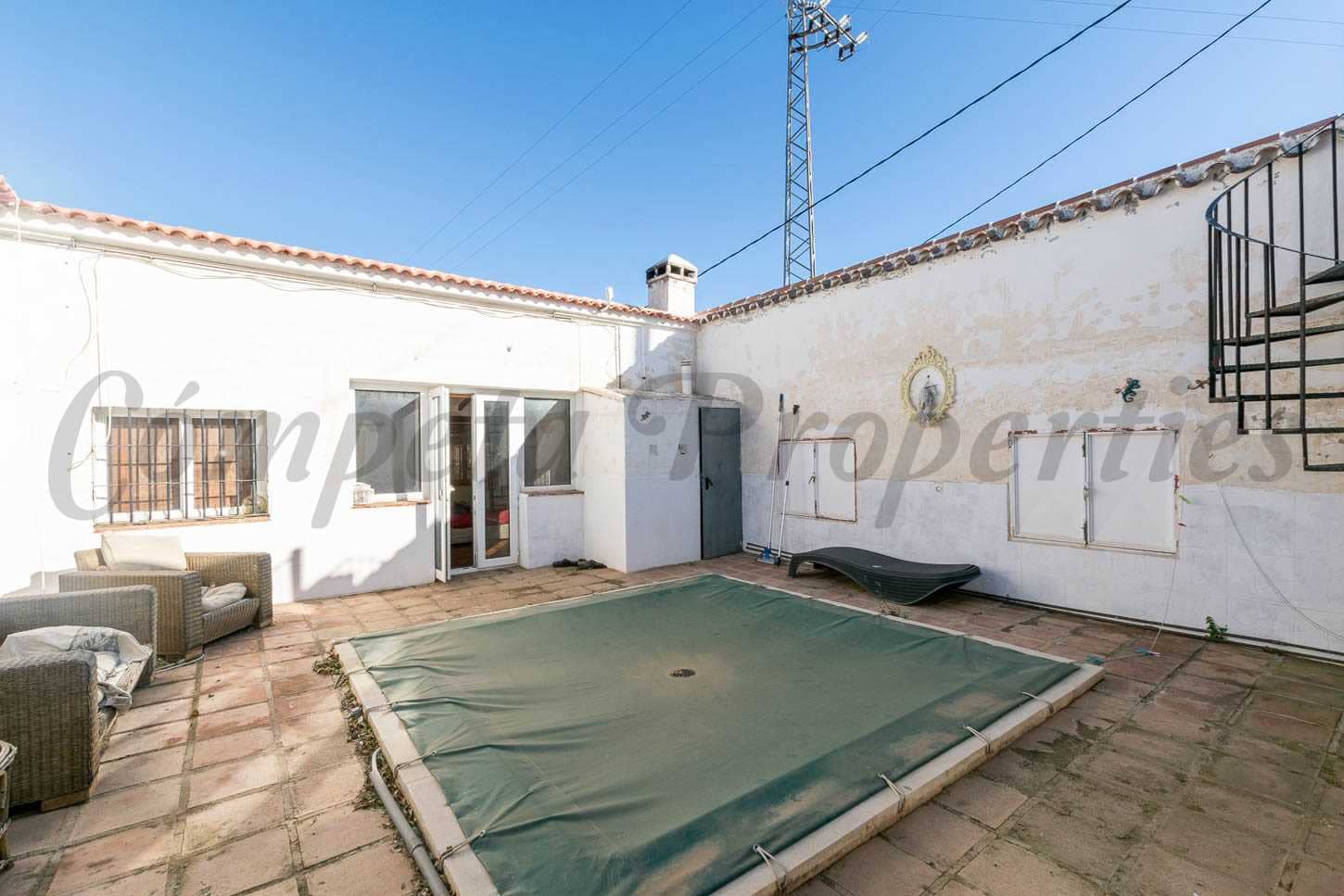 2 soveværelse Villa til salg i Sedella med swimmingpool - € 250.000 (Ref: 8742640)