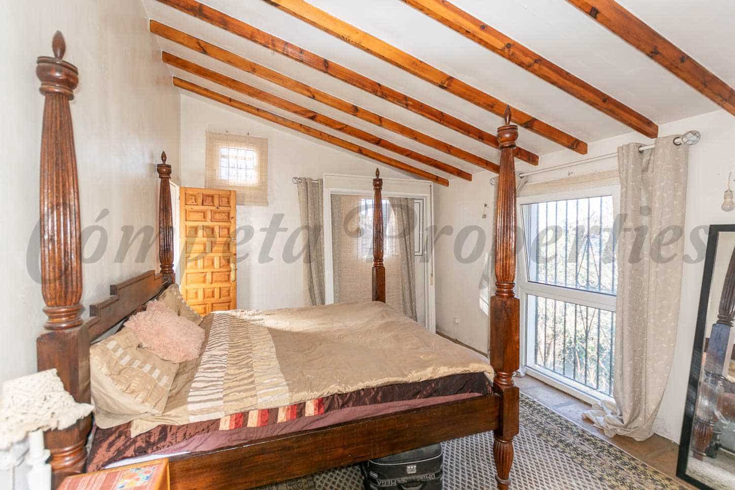 2 soveværelse Villa til salg i Sedella med swimmingpool - € 250.000 (Ref: 8742640)