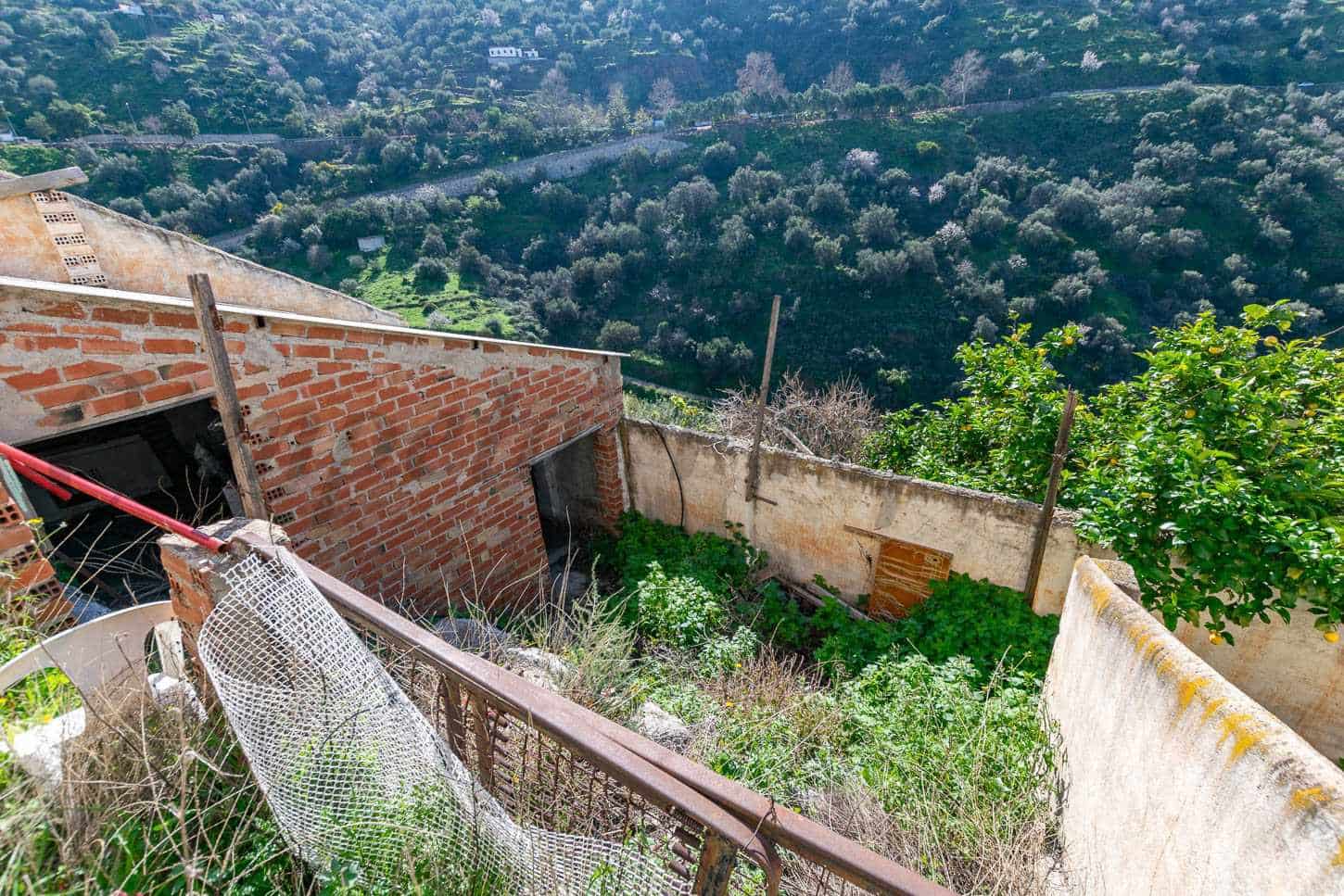 Casa in vendita in Sayalonga - 65.500 € (Rif: 8802355)