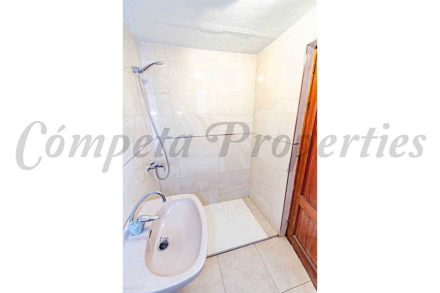 6 chambre Maison de Ville à vendre à Competa - 252 000 € (Ref: 8811838)