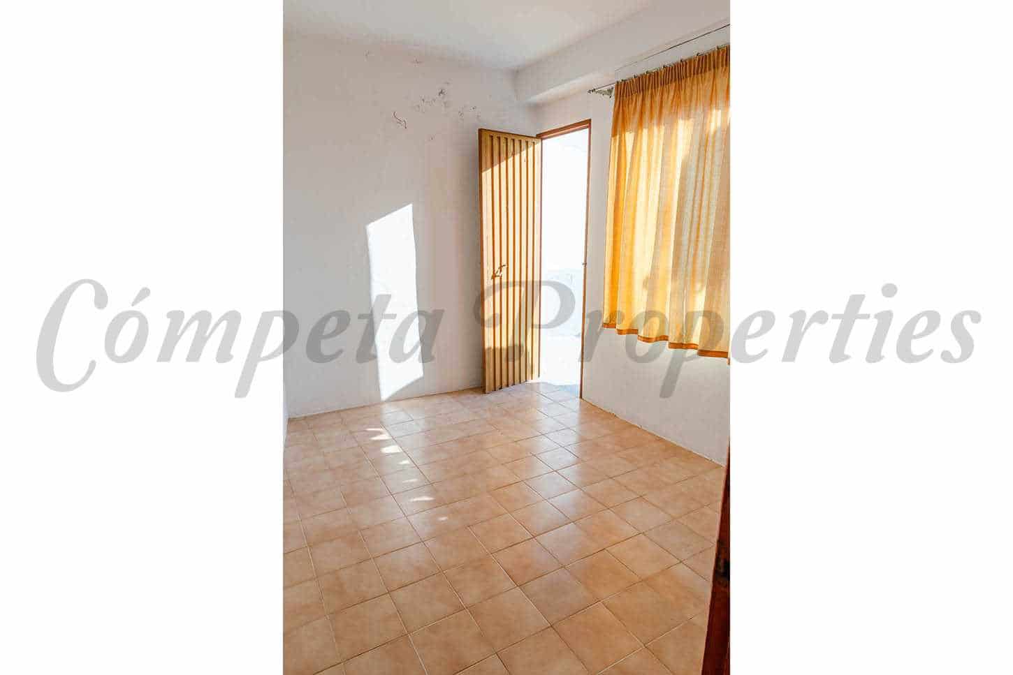 6 chambre Maison de Ville à vendre à Competa - 252 000 € (Ref: 8811838)