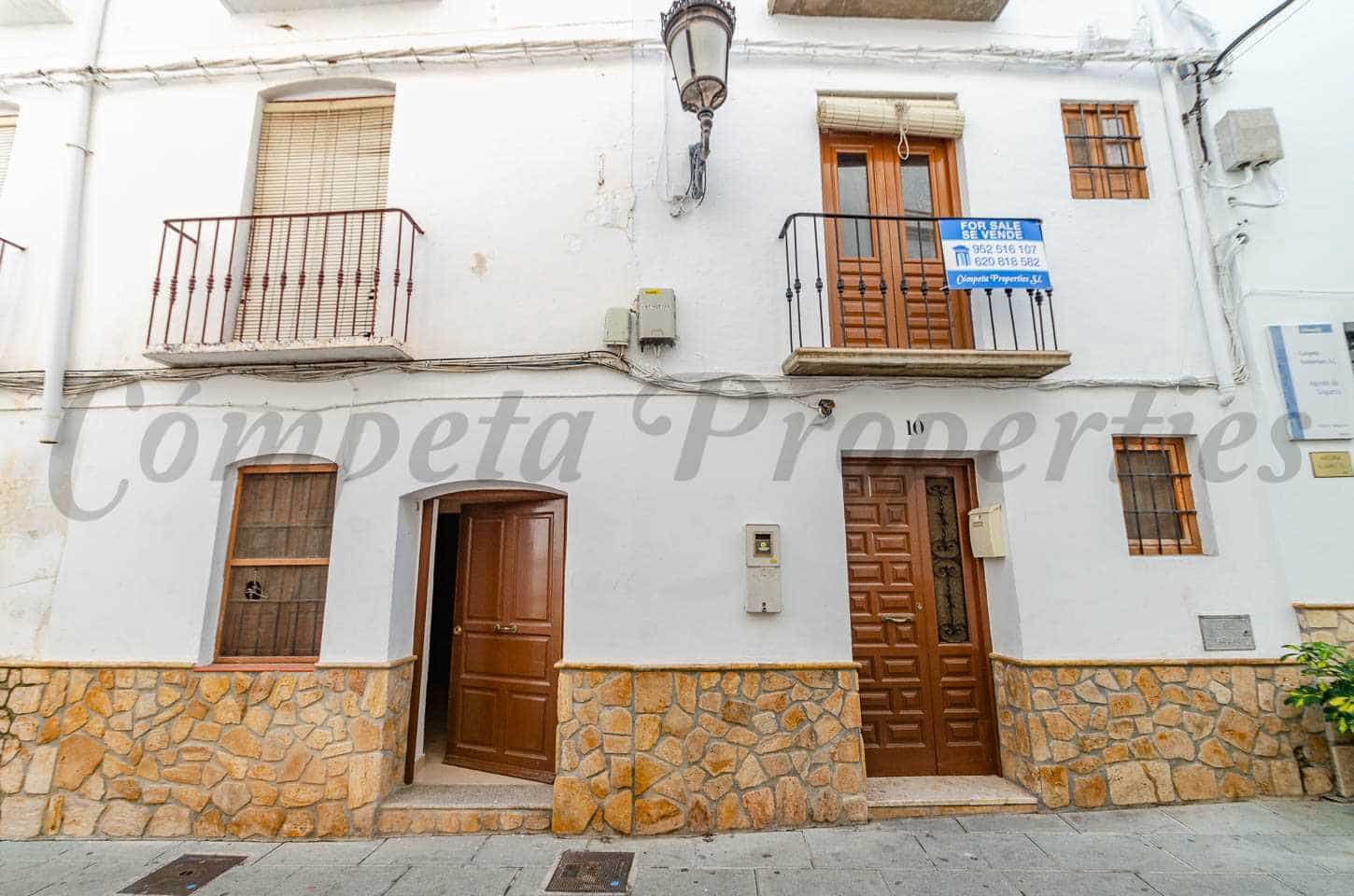 6 chambre Maison de Ville à vendre à Competa - 252 000 € (Ref: 8811838)