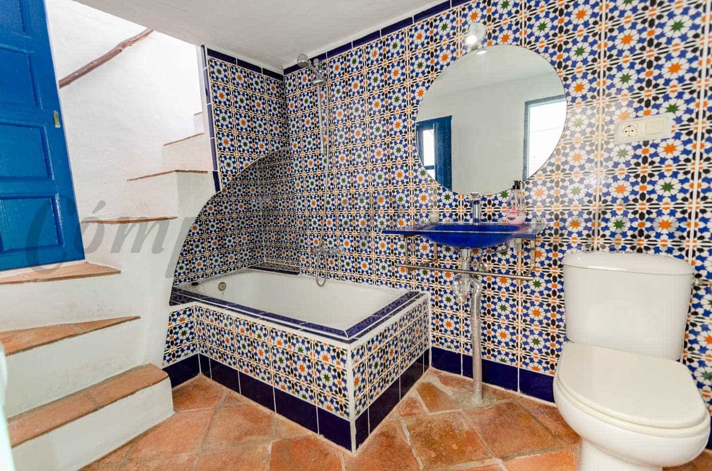 Casa de 4 habitaciones en Cómpeta en venta - 180.000 € (Ref: 8856002)