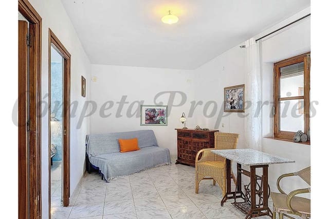 8 slaapkamer Gastenverblijf/B&B te koop in Sedella met zwembad garage - € 695.000 (Ref: 8882281)