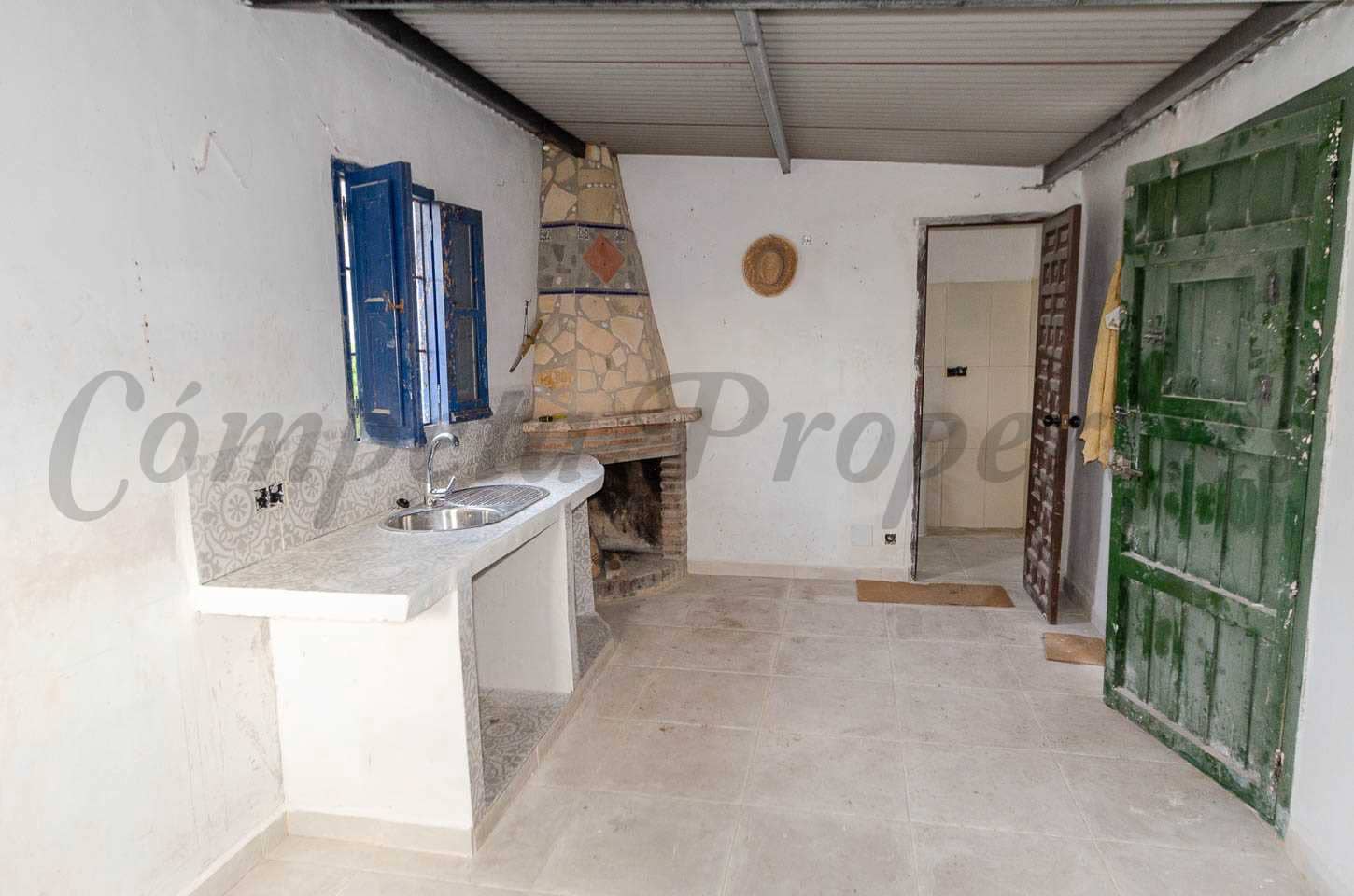 Finca/Herregård til salgs i Competa - € 67 000 (Ref: 8898106)