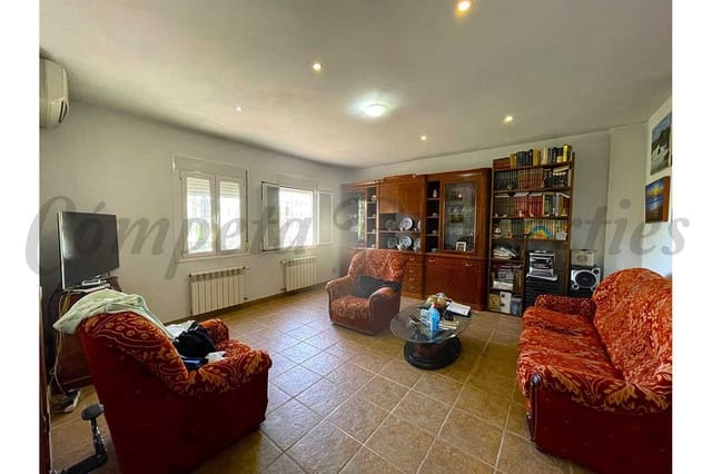 4 slaapkamer Villa te koop in Cómpeta - € 340.000 (Ref: 8911435)