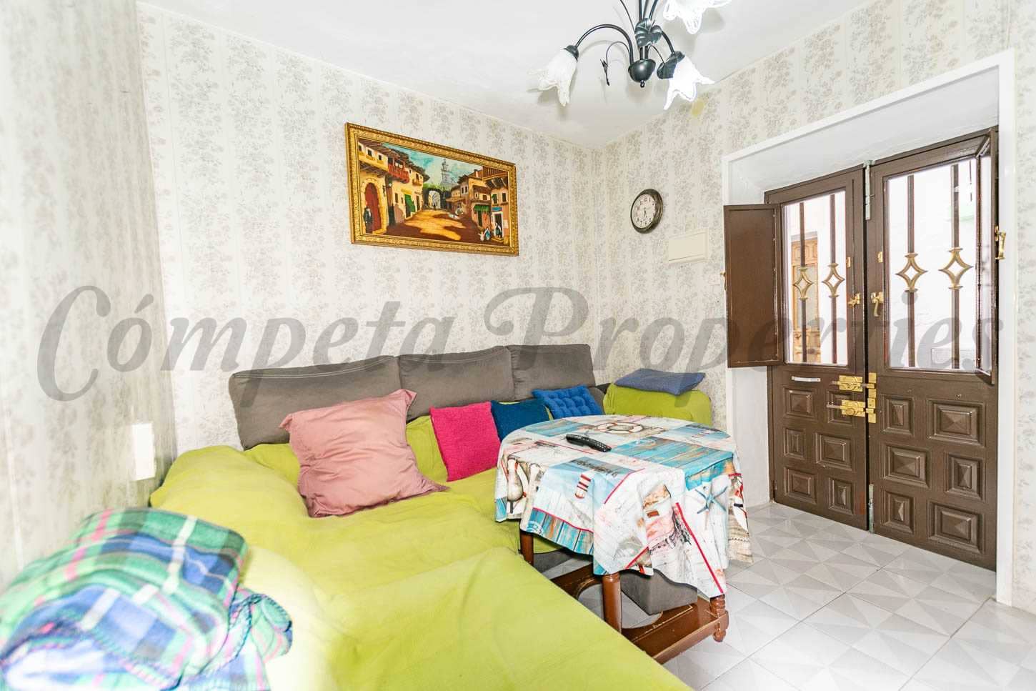 4 bedroom Townhouse for sale in Competa - € 145,000 (Ref: 8931624)